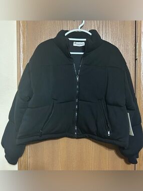 No Boundaries Knit Puffer Jacket, Women's